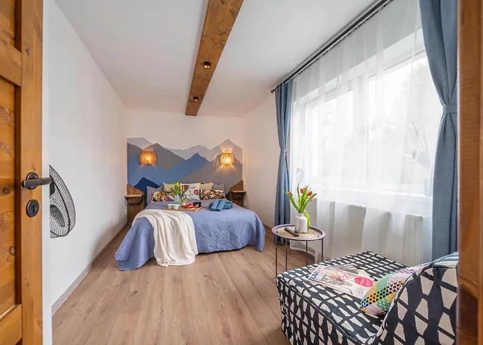 4 Bedroom House With Playground, Bbq & Free Parking * Riga