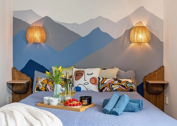 4 Bedroom House With Playground, Bbq & Free Parking 里加