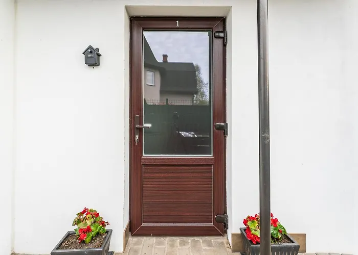 4 Bedroom House With Playground, Bbq & Free Parking * 里加