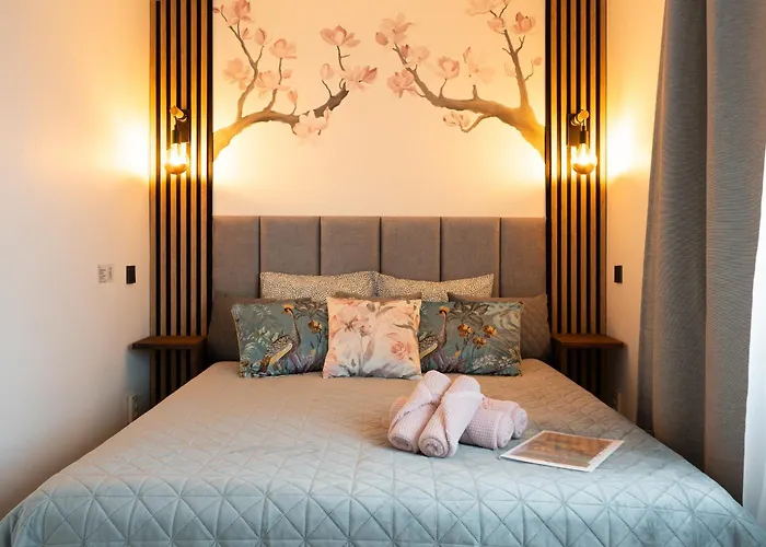 Holiday home 4 Bedroom House With Playground, Bbq & Free Parking *