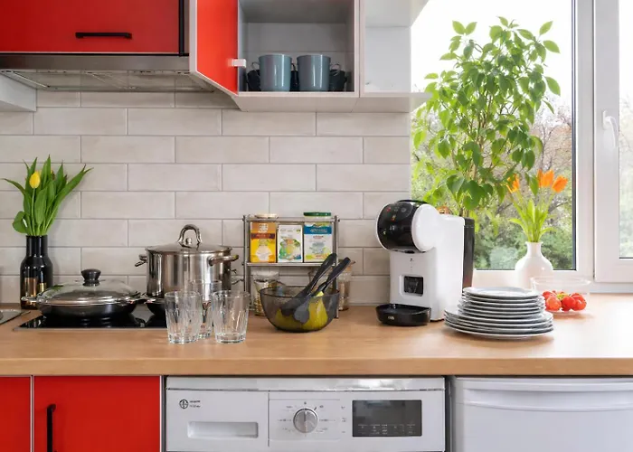 4 Bedroom House With Playground, Bbq & Free Parking Holiday home Riga