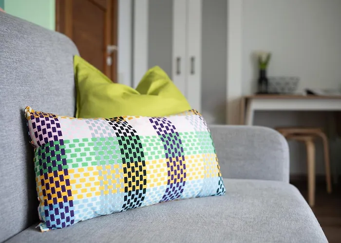 4 Bedroom House With Playground, Bbq & Free Parking Riga